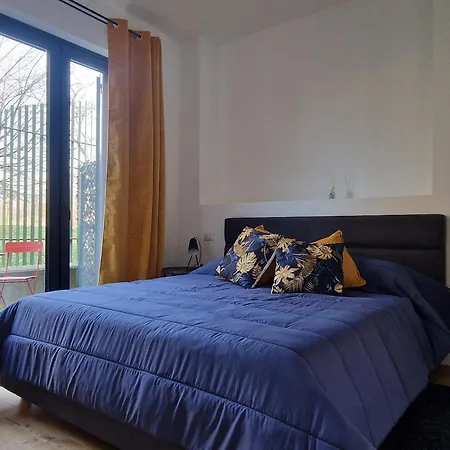 Quick Flat Porretta Apartmán *